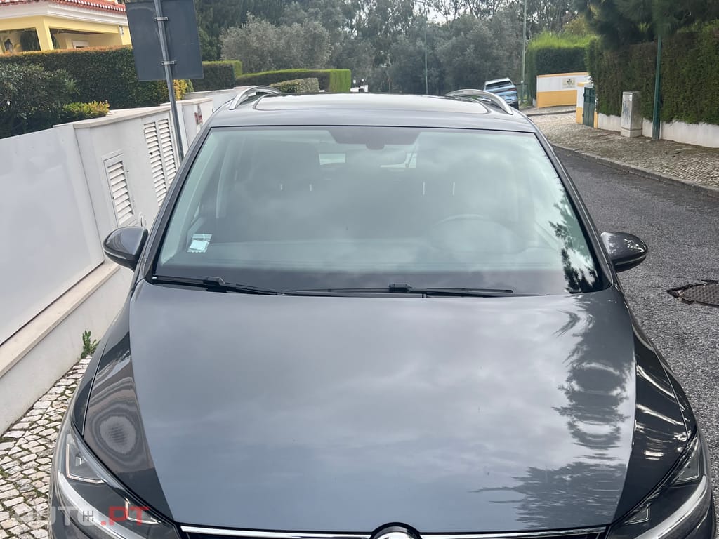 Volkswagen Touran Advance 1.6 TDI