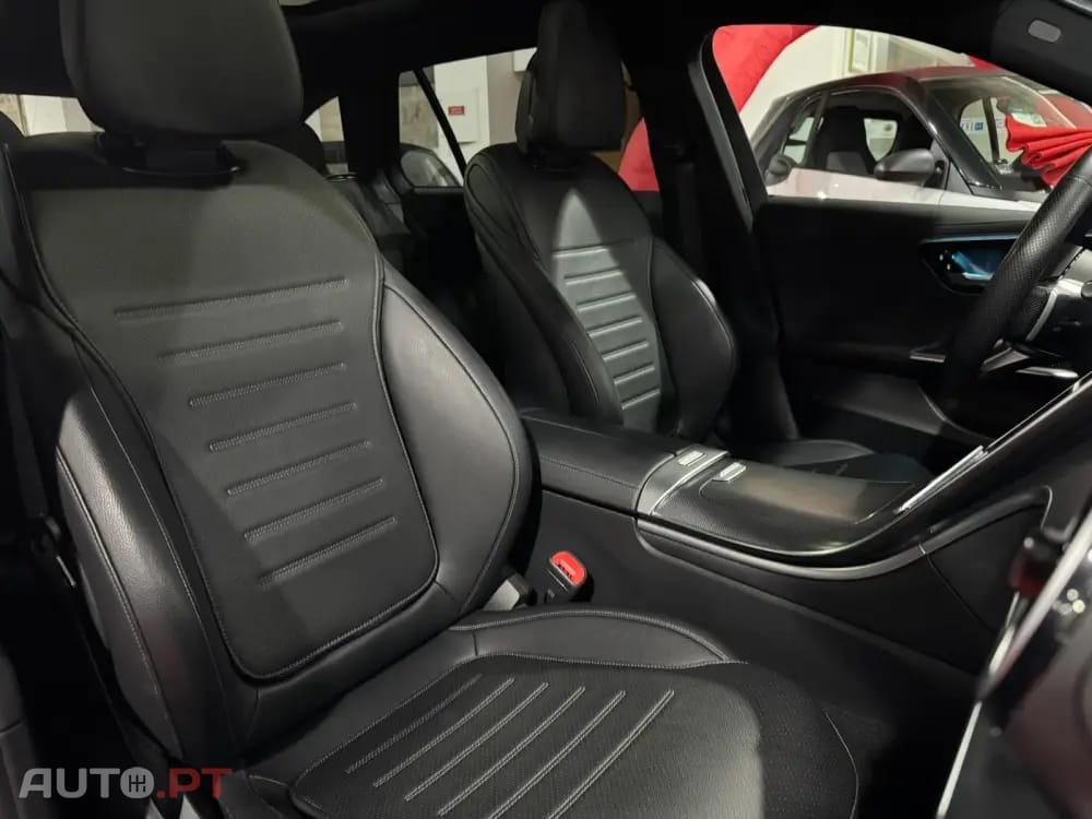 Mercedes-Benz C 300 e AMG Line