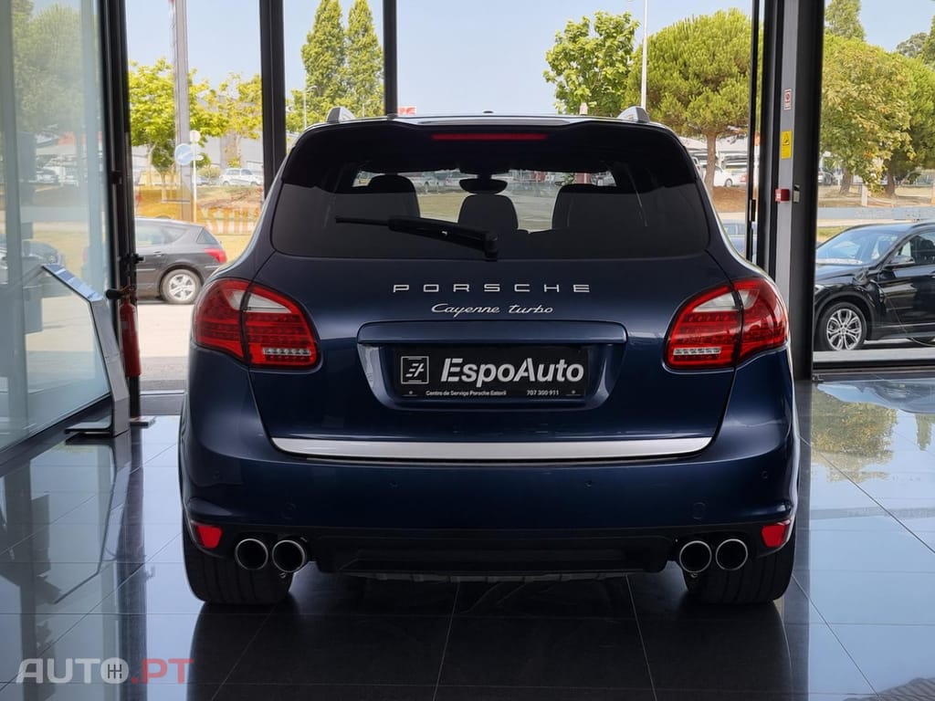 Porsche Cayenne Turbo Tiptronic S