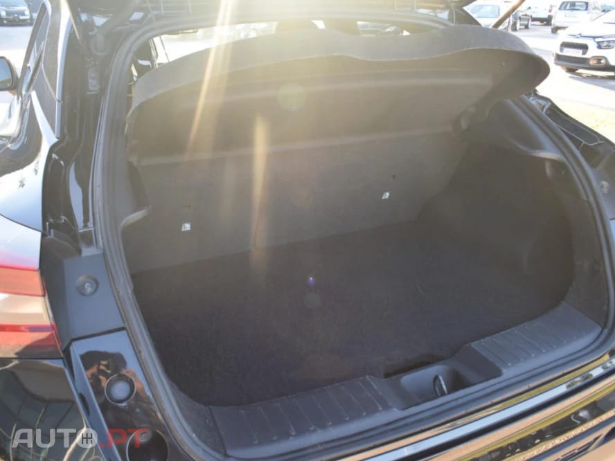 Nissan Juke 1.0 DIG-T Tekna