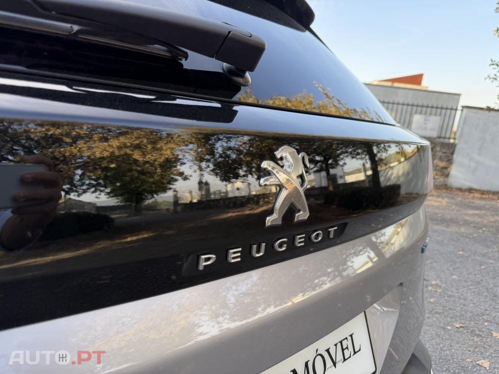 Peugeot 3008 1.6 Hybrid GT Pack e-EAT8