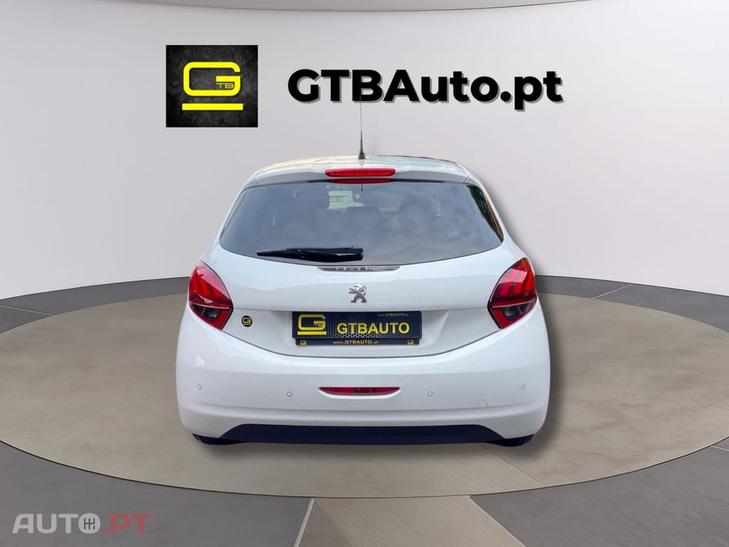 Peugeot 208  1.2 e-THP Féline