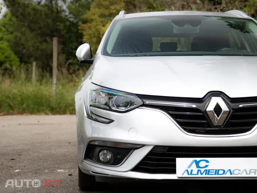 Renault Mégane Sport Tourer BLUE dCi 115 EDC BUSINESS EDITION