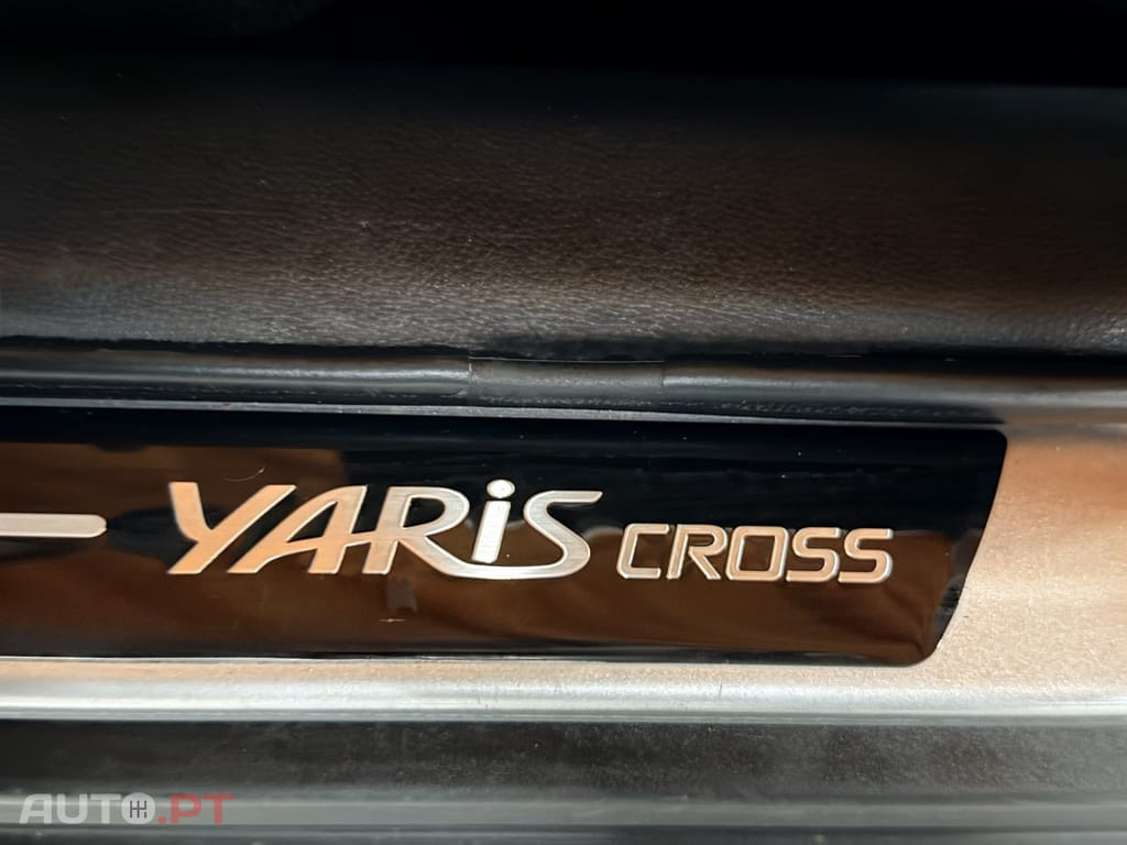 Toyota Yaris Cross 1.5 HDF Premier Edition