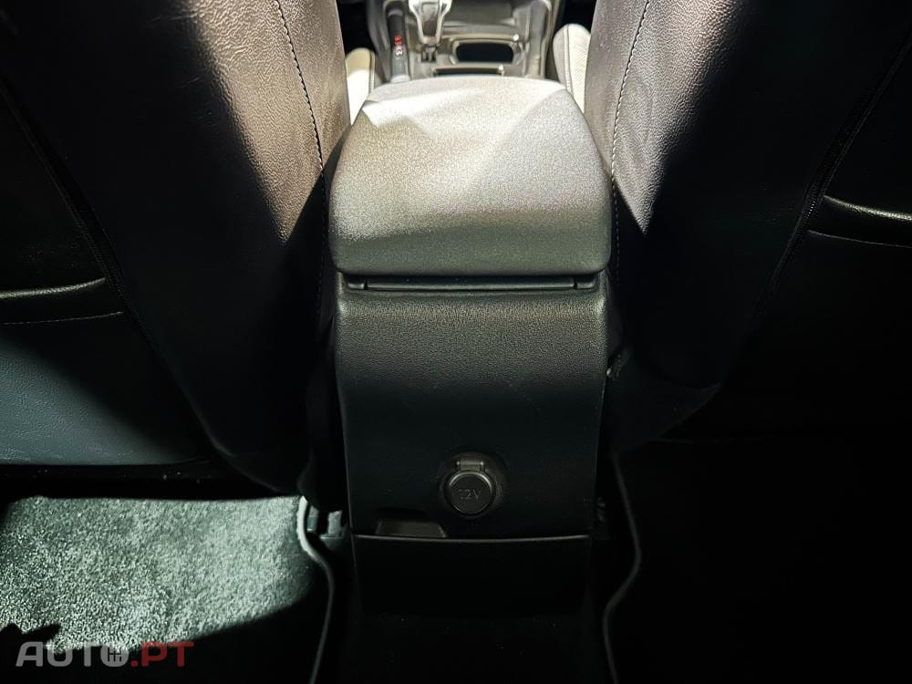 Citroen DS4 1.6 BlueHDi So Chic EAT6 J18