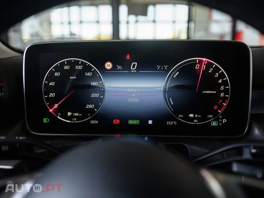 Mercedes-Benz C 300 e AMG Line