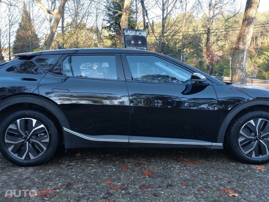 Kia EV6 77.4 kWh Earth