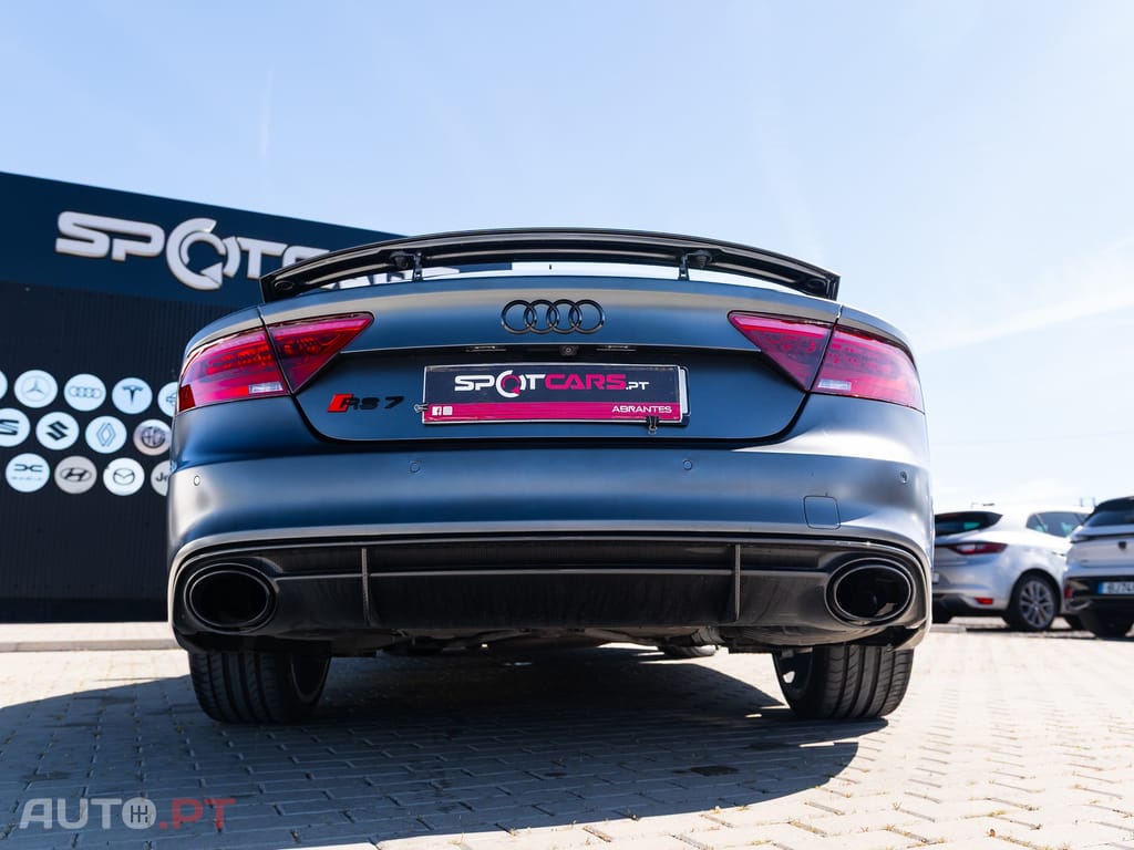 Audi RS7 4.0 TFSI quattro Tiptronic