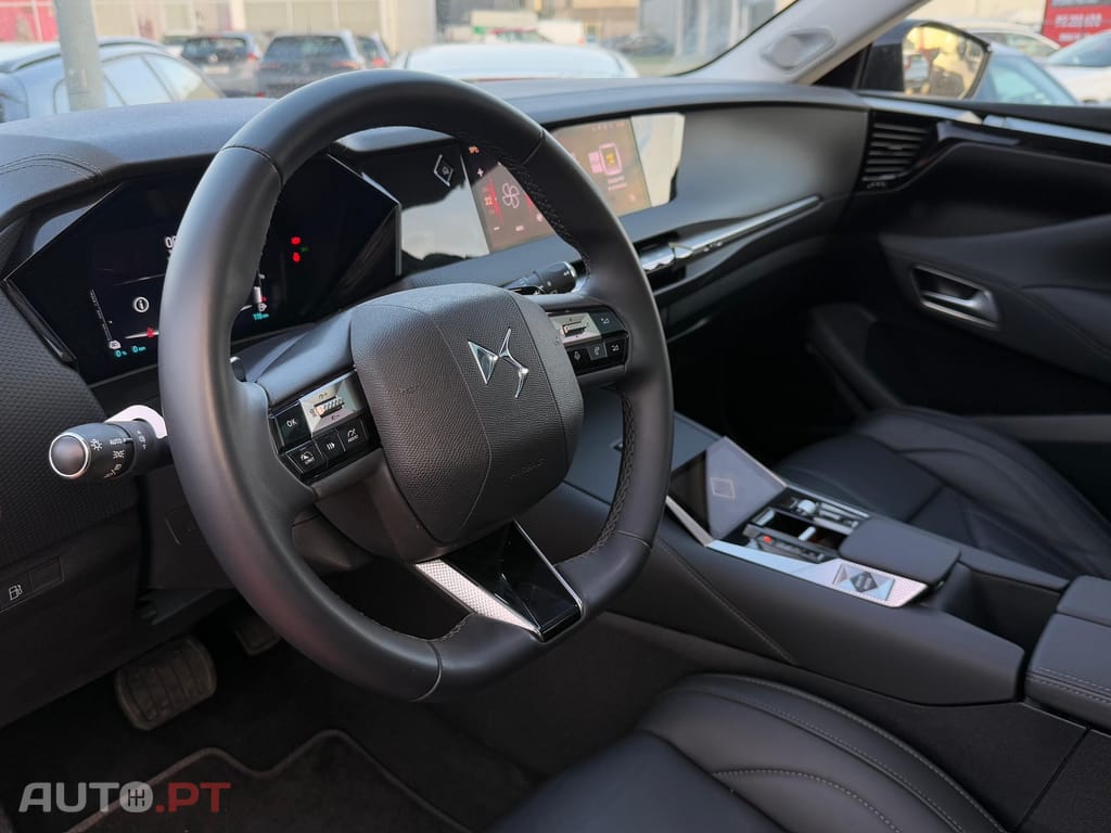 DS DS4 E-TENSE 225 ETOILE+Nappa