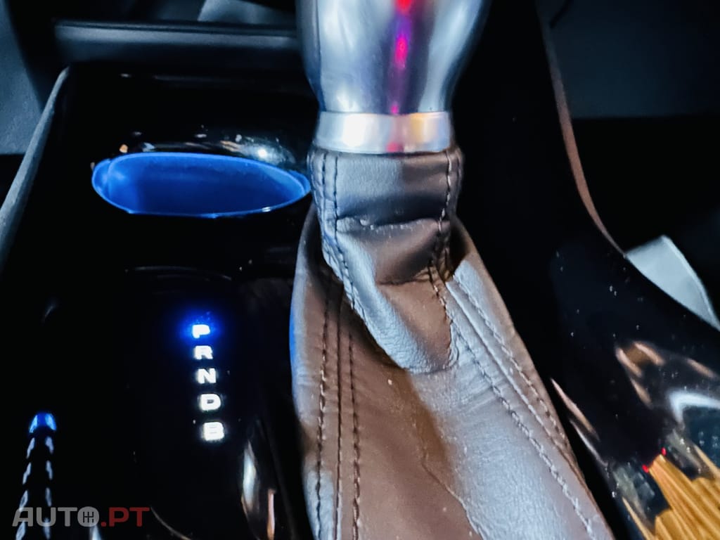 Toyota C-HR 1.8 HSD Exclusive+P.Luxury
