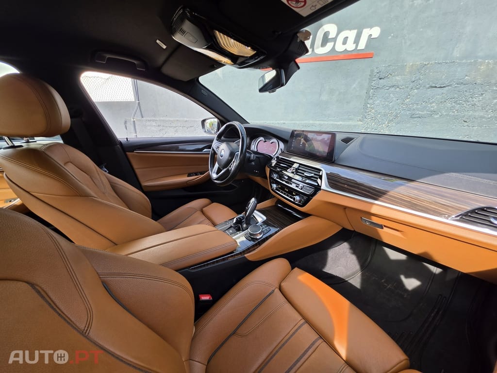 BMW 530 e iPerformance Line Luxury
