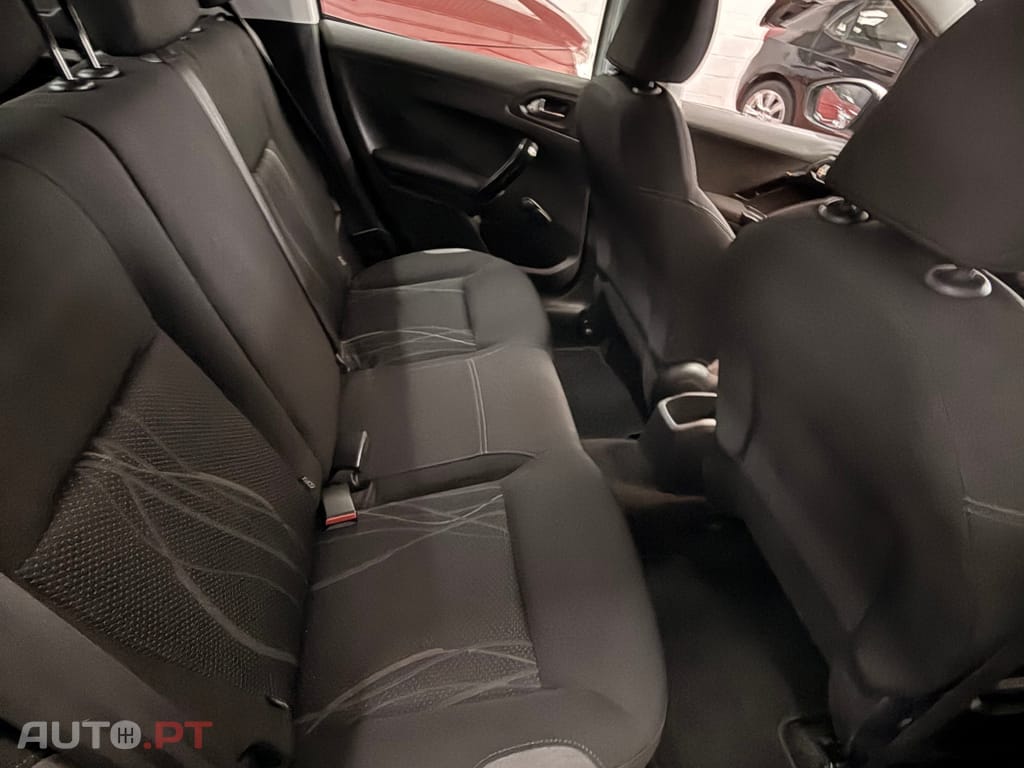 Peugeot 208 68 VTI Active