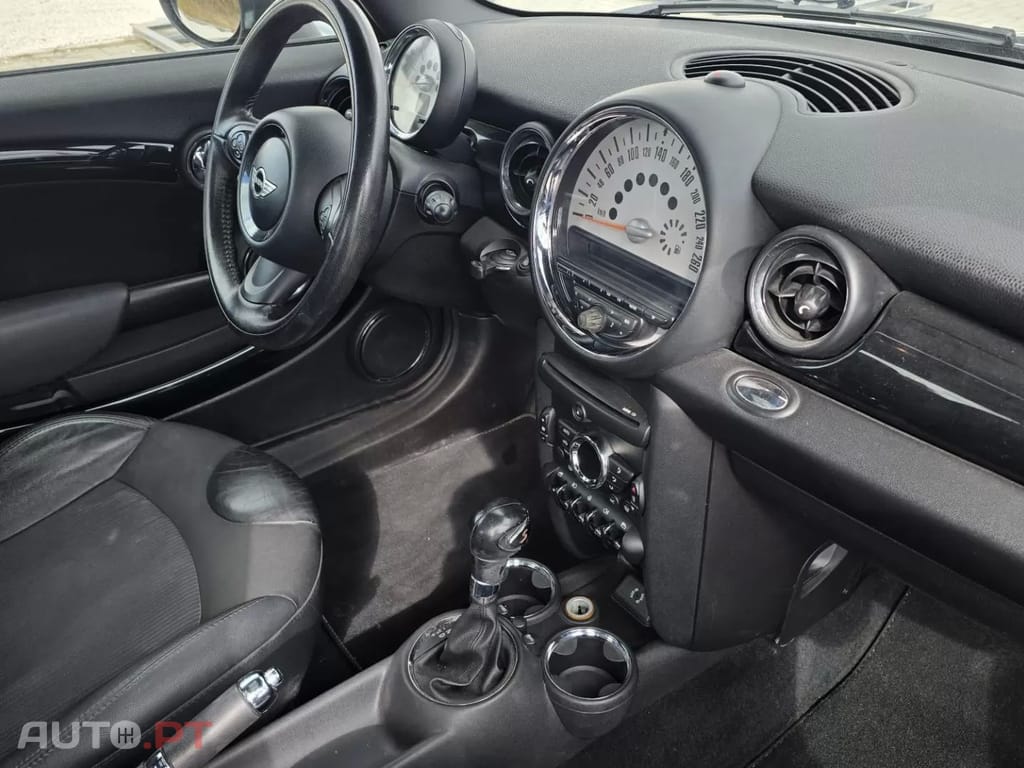 MINI Coupé Cooper SD Auto
