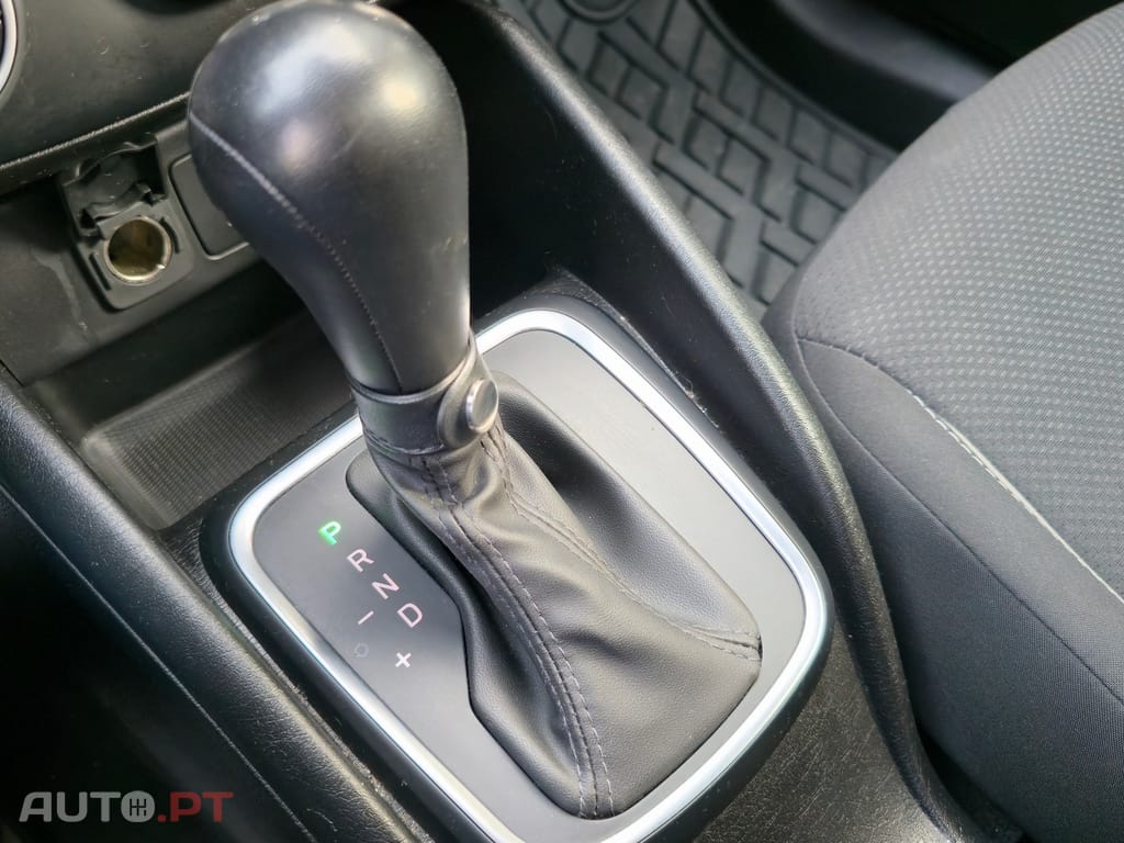 Fiat Tipo 1.6 M-Jet Lounge DCT