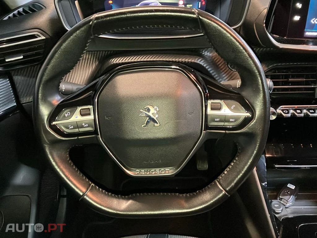 Peugeot E-208 50 kWh Allure