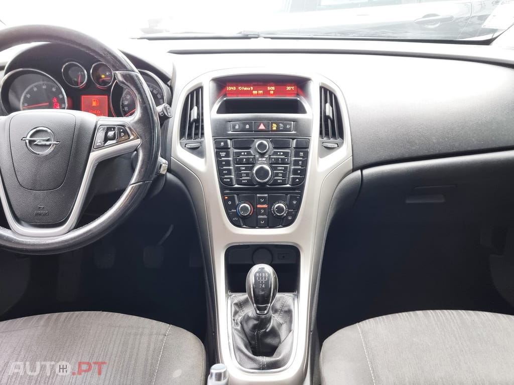 Opel Astra 1.4 Executive S/S