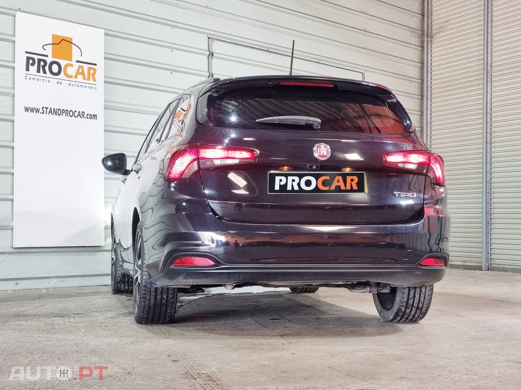 Fiat Tipo 1.6 M-Jet Lounge DCT