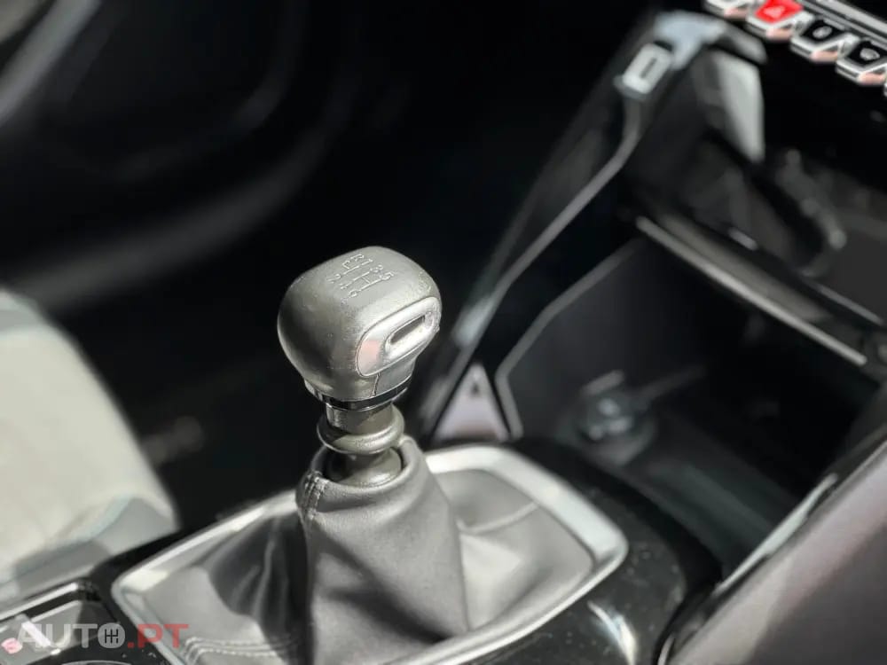Peugeot 208 1.5 BlueHDi Allure Pack