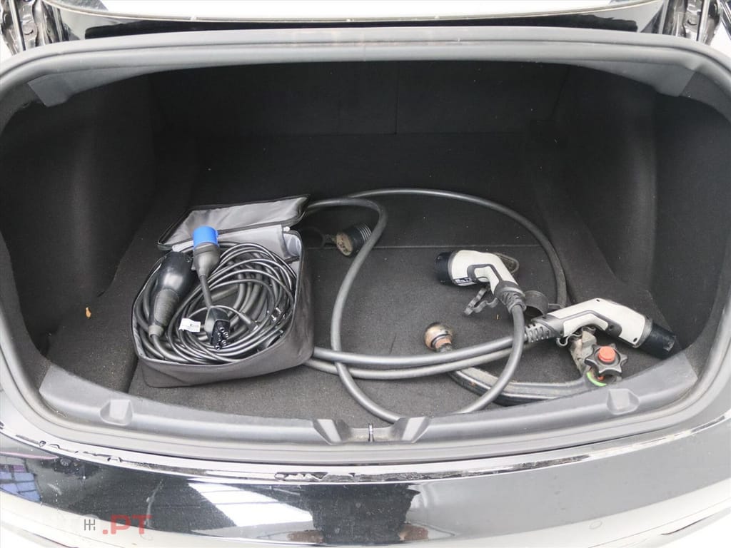 Tesla Model 3 Standard RWD Plus