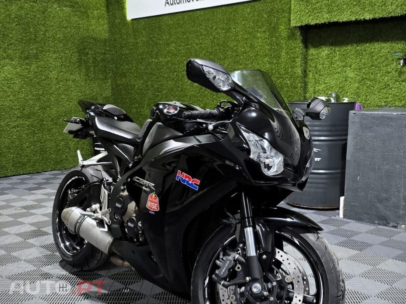 Honda CBR !000 RR Fireblade