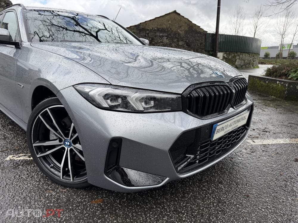 BMW 330 e Pack 50 anos M Auto