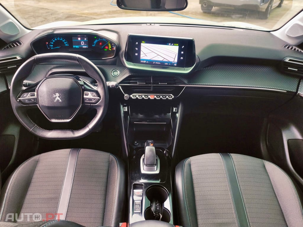 Peugeot E-208 50 kWh Allure