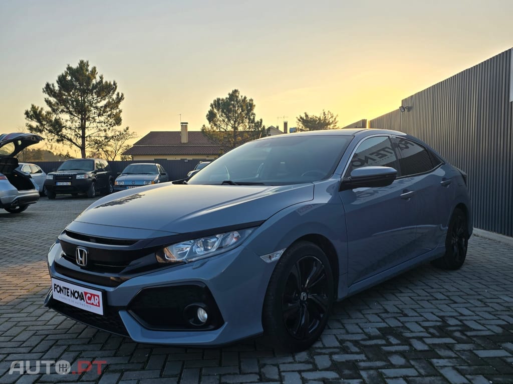 Honda Civic 1.0 ELEGANCE NAV