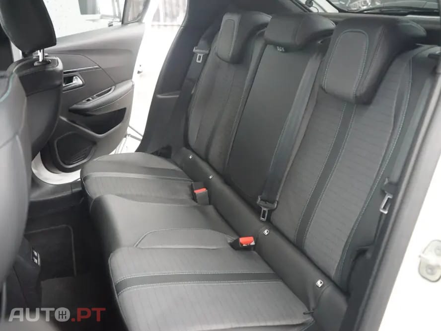 Peugeot 208 1.2 Puretech Allure