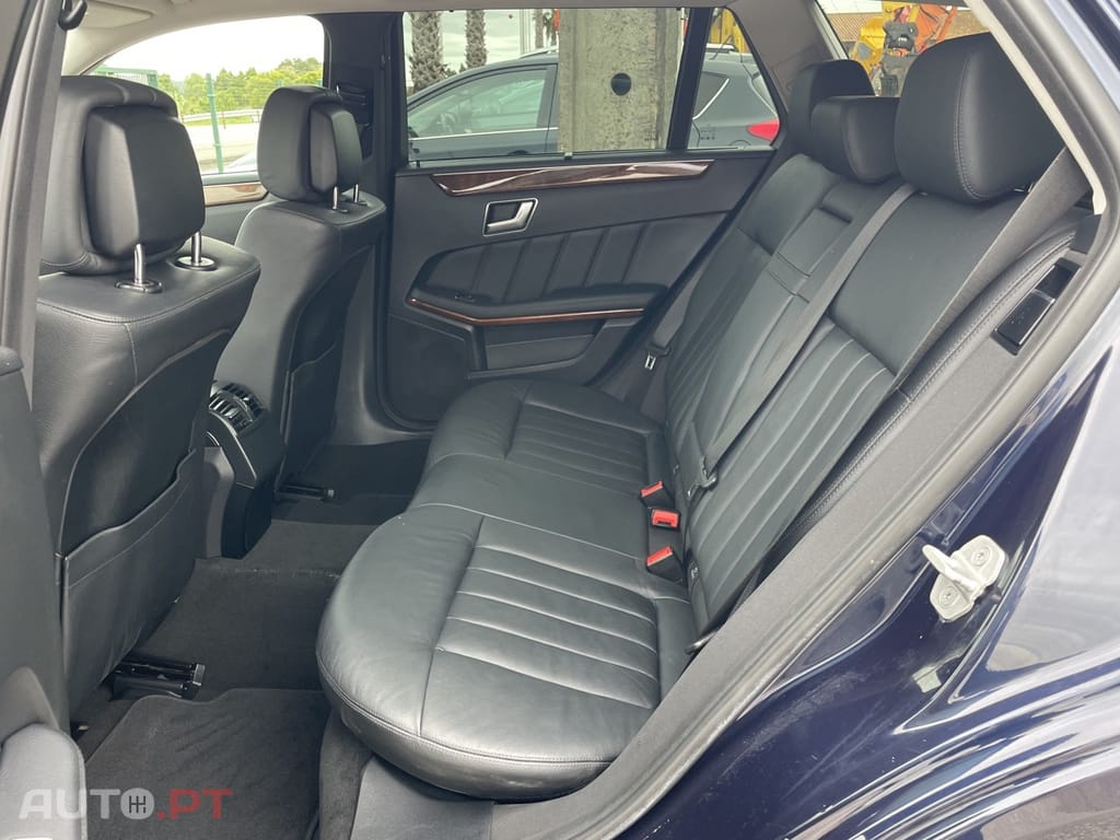 Mercedes-Benz E 220 T CDI Elegance
