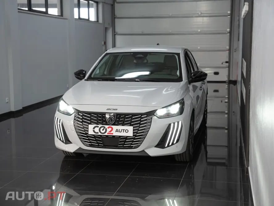 Peugeot E-208 50 kWh Allure