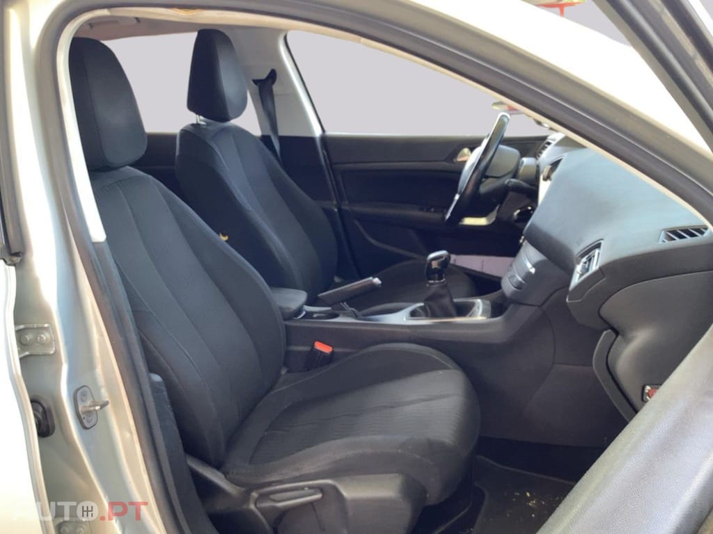 Peugeot 308 1.2 PureTech Active Business