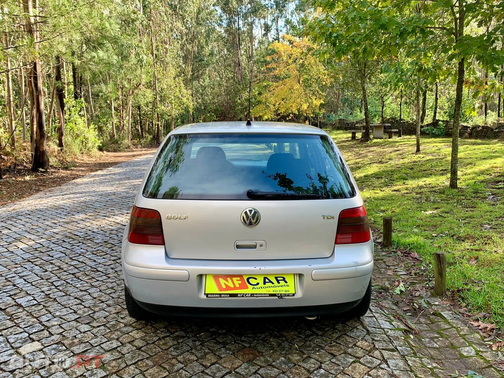 Volkswagen Golf 1.9 TDi Confortline Aut.
