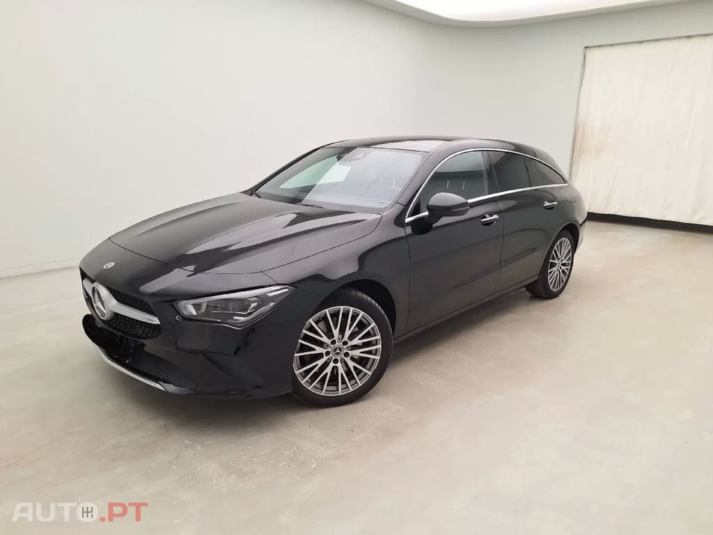Mercedes-Benz CLA 250 250e Luxury