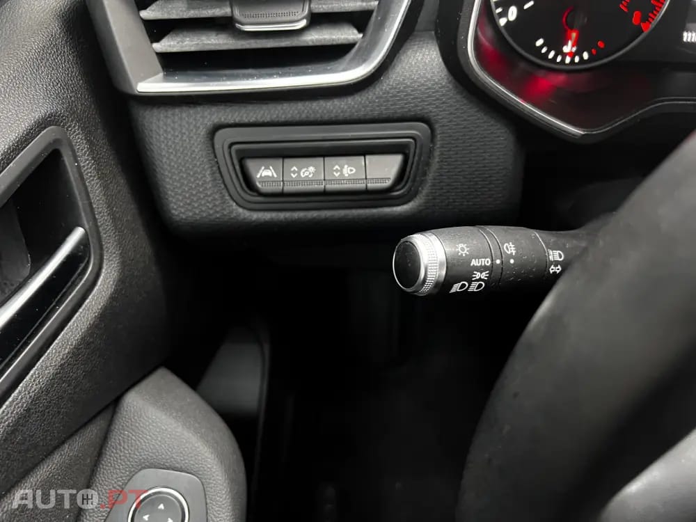 Renault Clio 1.0 TCe RS Line