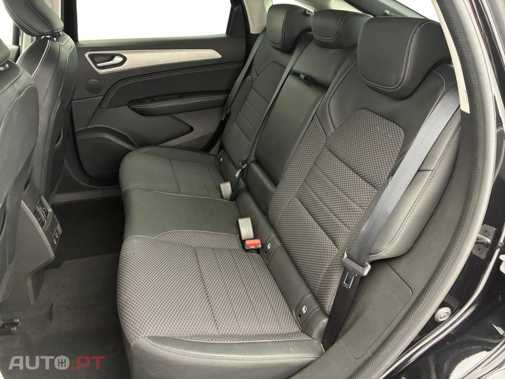 Renault Arkana 1.6 E-Tech Full Hybrid Techno