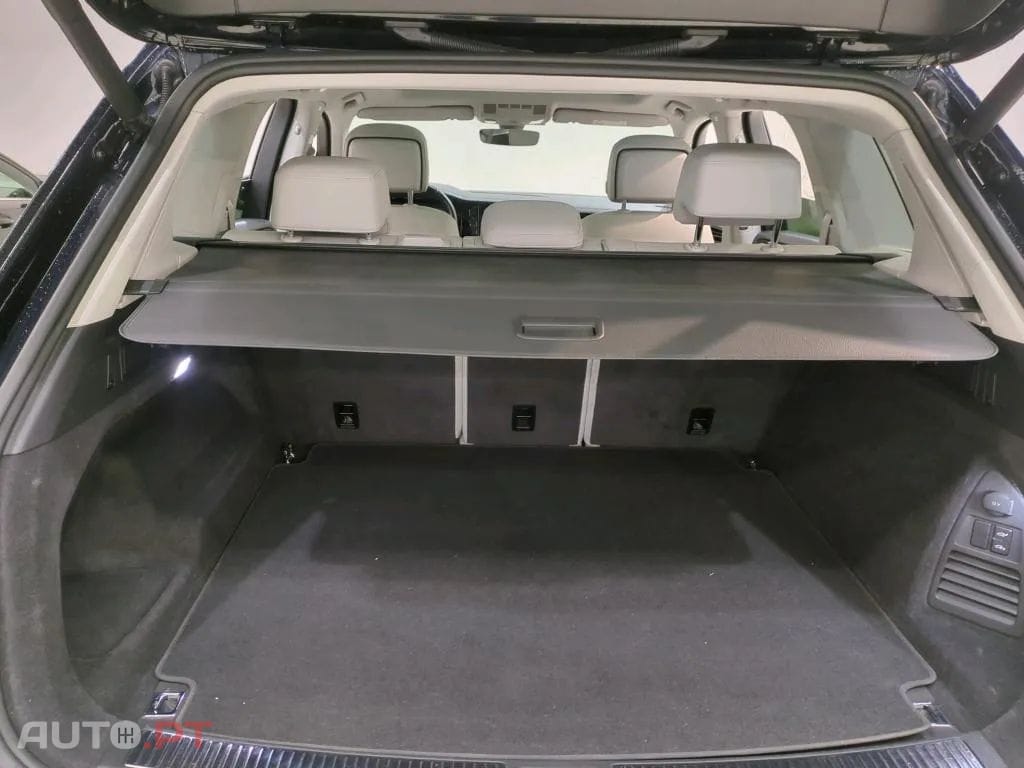 Volkswagen Touareg 3.0 TDI V6 Elegance Plus