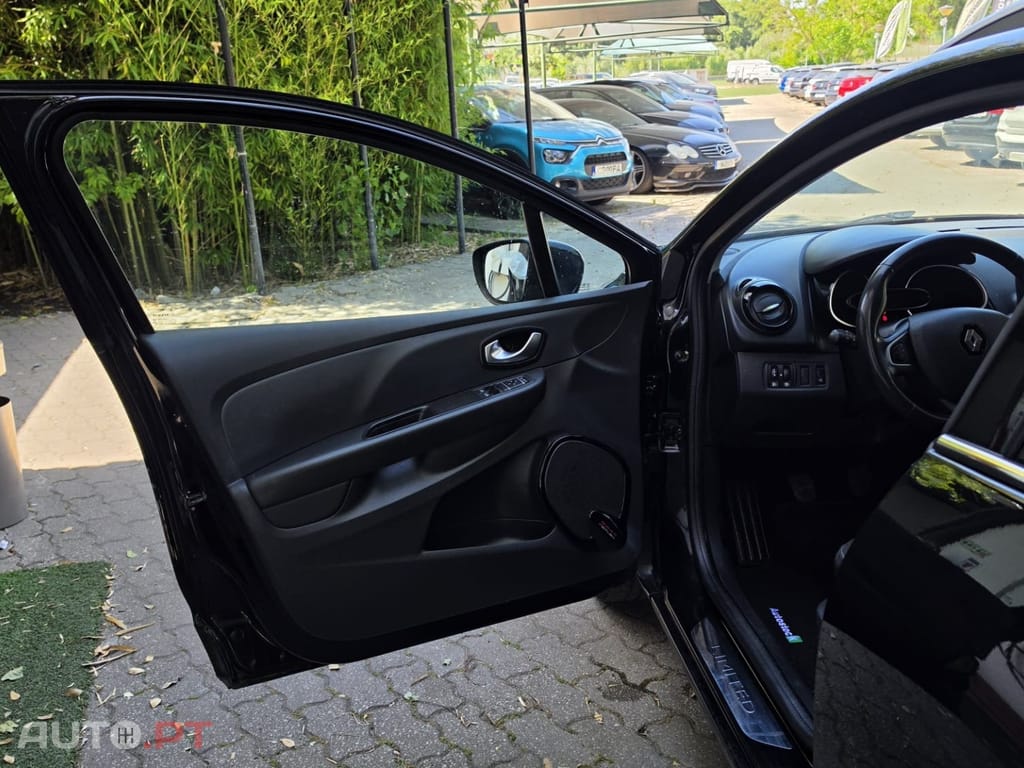 Renault Clio Sport Tourer 1.5 dCi Limited