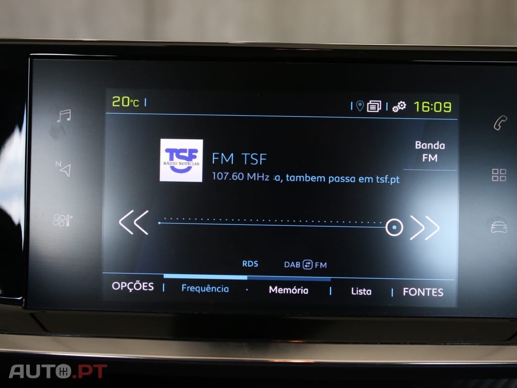 Peugeot E-208 50 kWh Allure Pack