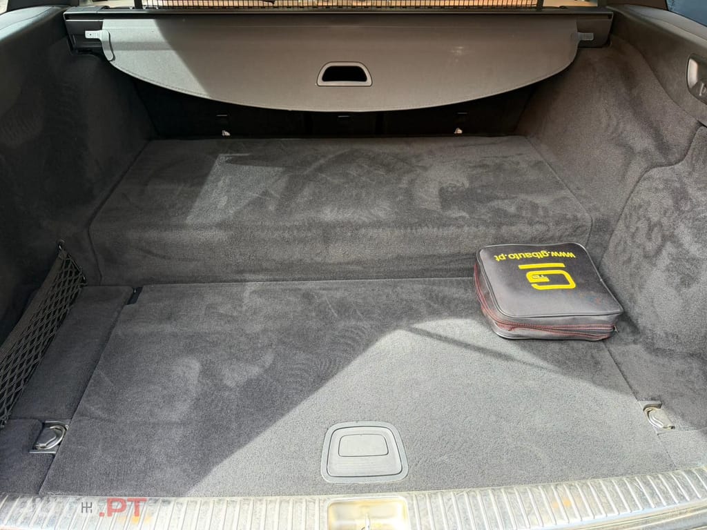 Mercedes-Benz E 300 De Avantgarde