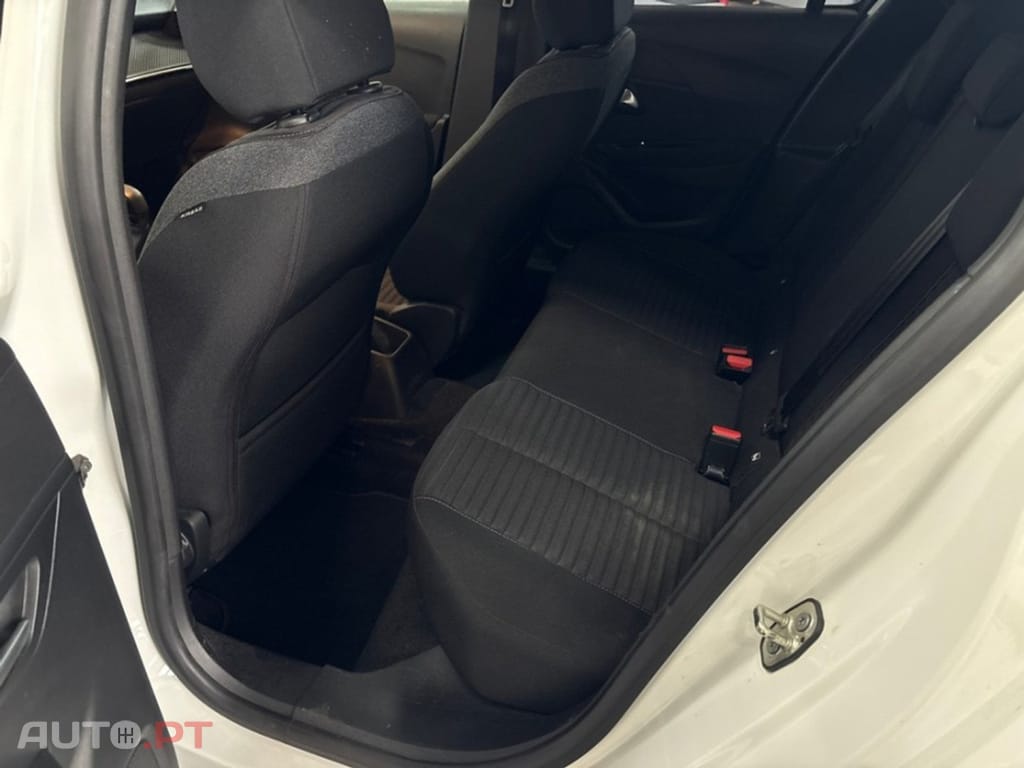 Peugeot 208 1.2 PureTech Active Pack