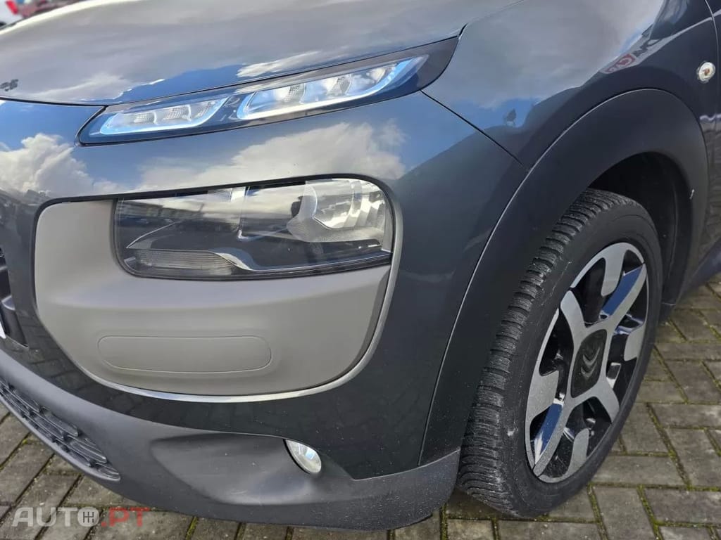 Citroen C4 Cactus BlueHDi 100 ETG6 Stop&Start Shine Edition