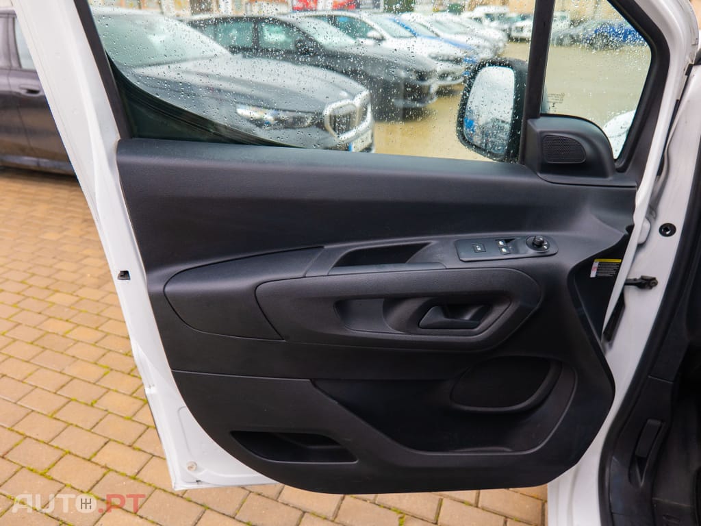 Peugeot Partner 1.5 BlueHDi Premium Standard