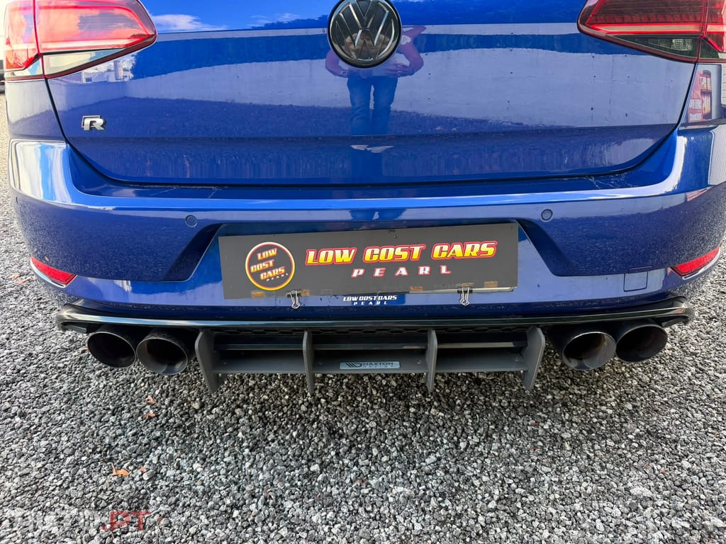 Volkswagen Golf R 4Motion (BlueMotion ) DSG
