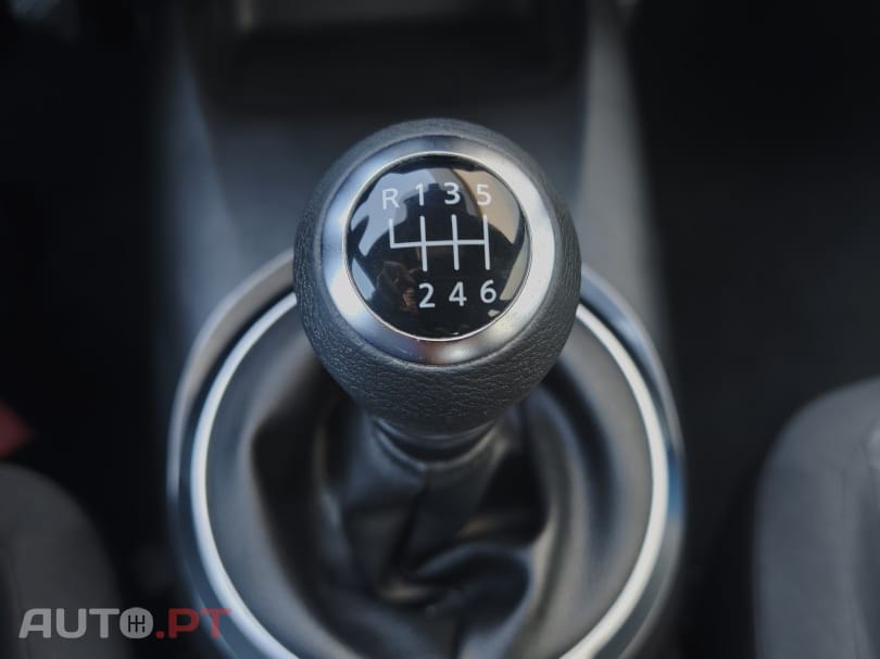 Nissan Juke DIG-T 117 Acenta — fotografia 7