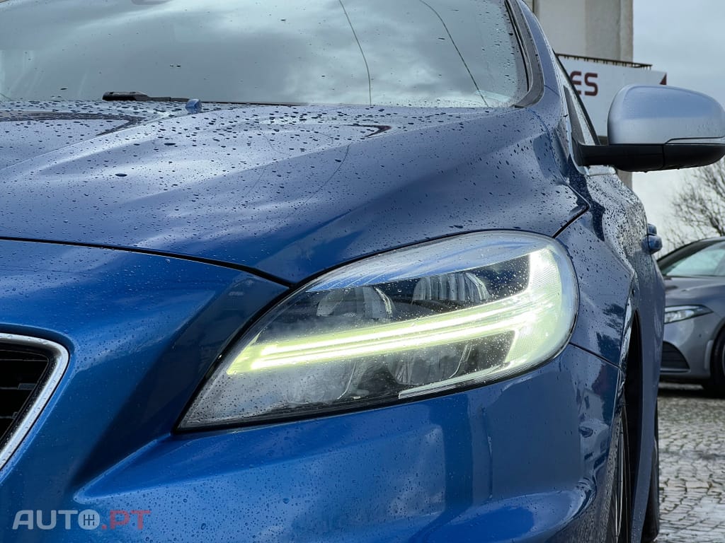 Volvo V40 1.5 T3 Sport Edition R Geartronic