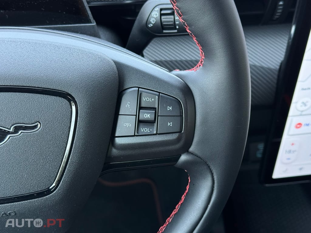 Ford Mustang Mach-E 72.6 kWh Premium AWD