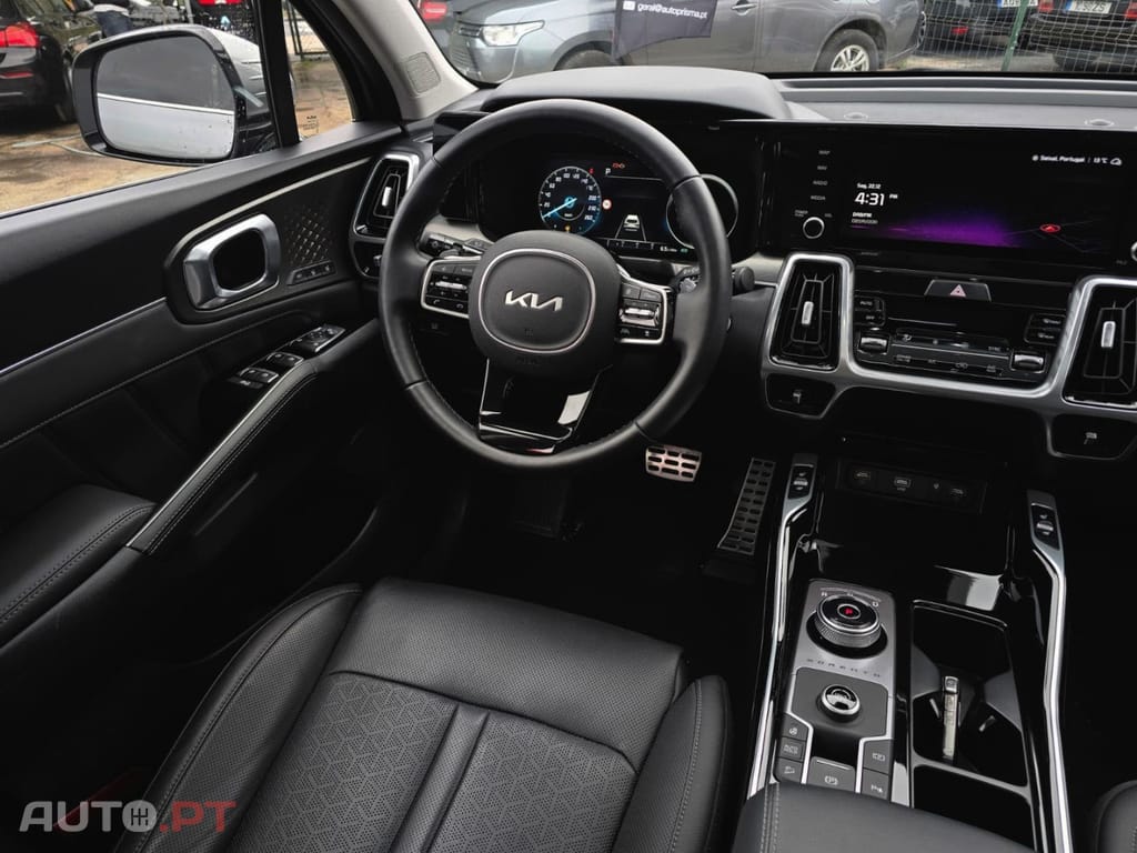 Kia Sorento 1.6 T-GDI HEV Concept