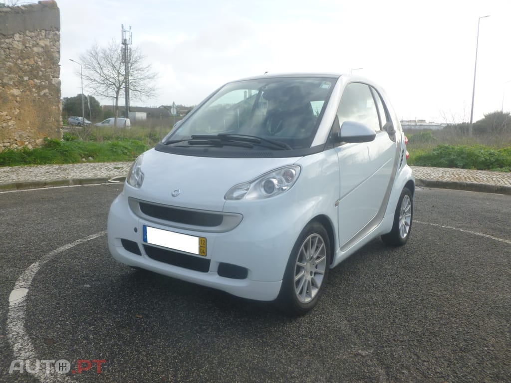 Smart ForTwo 0.8CDi Coupé com A/c