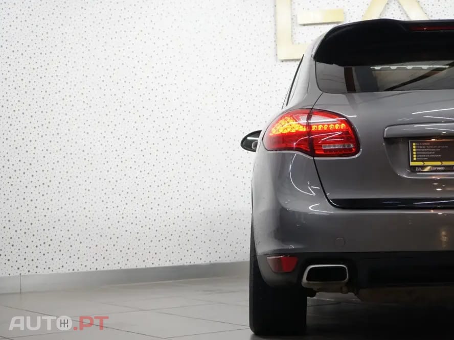 Porsche Cayenne Tiptronic
