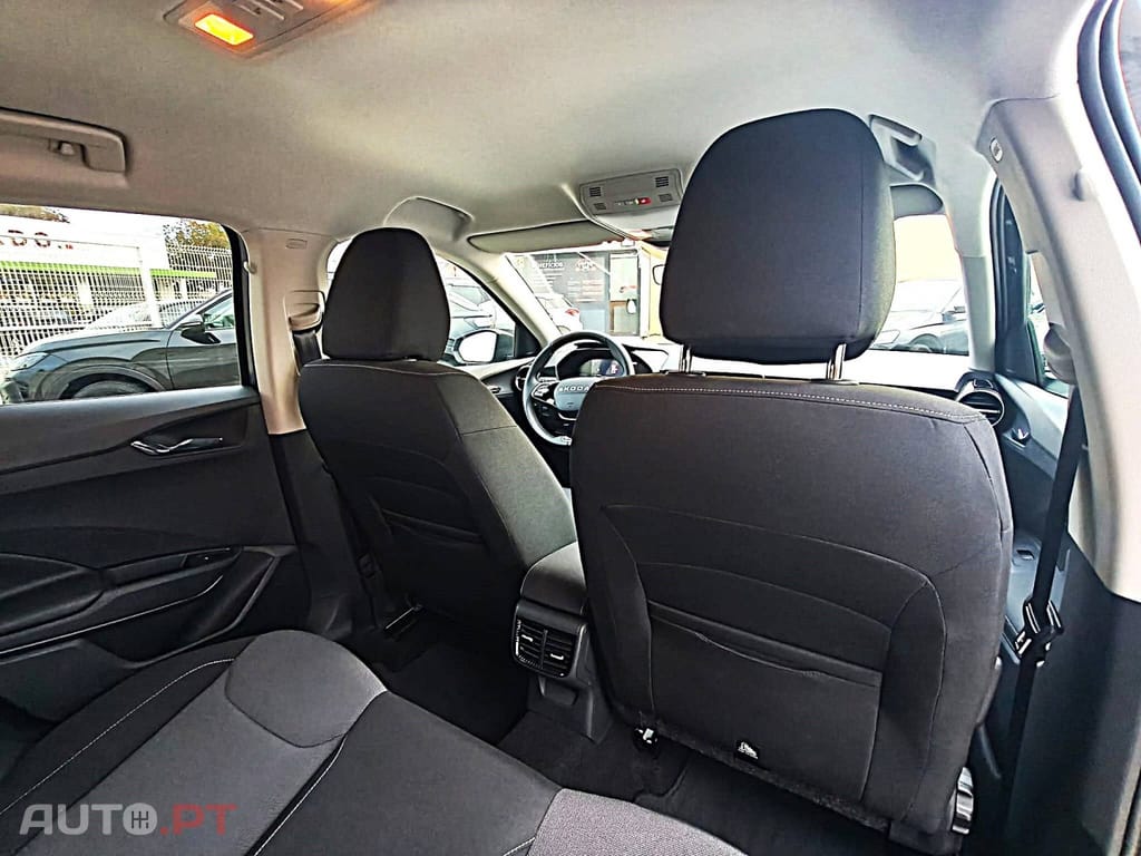 Skoda Fabia 1.0 TSI Selection DSG